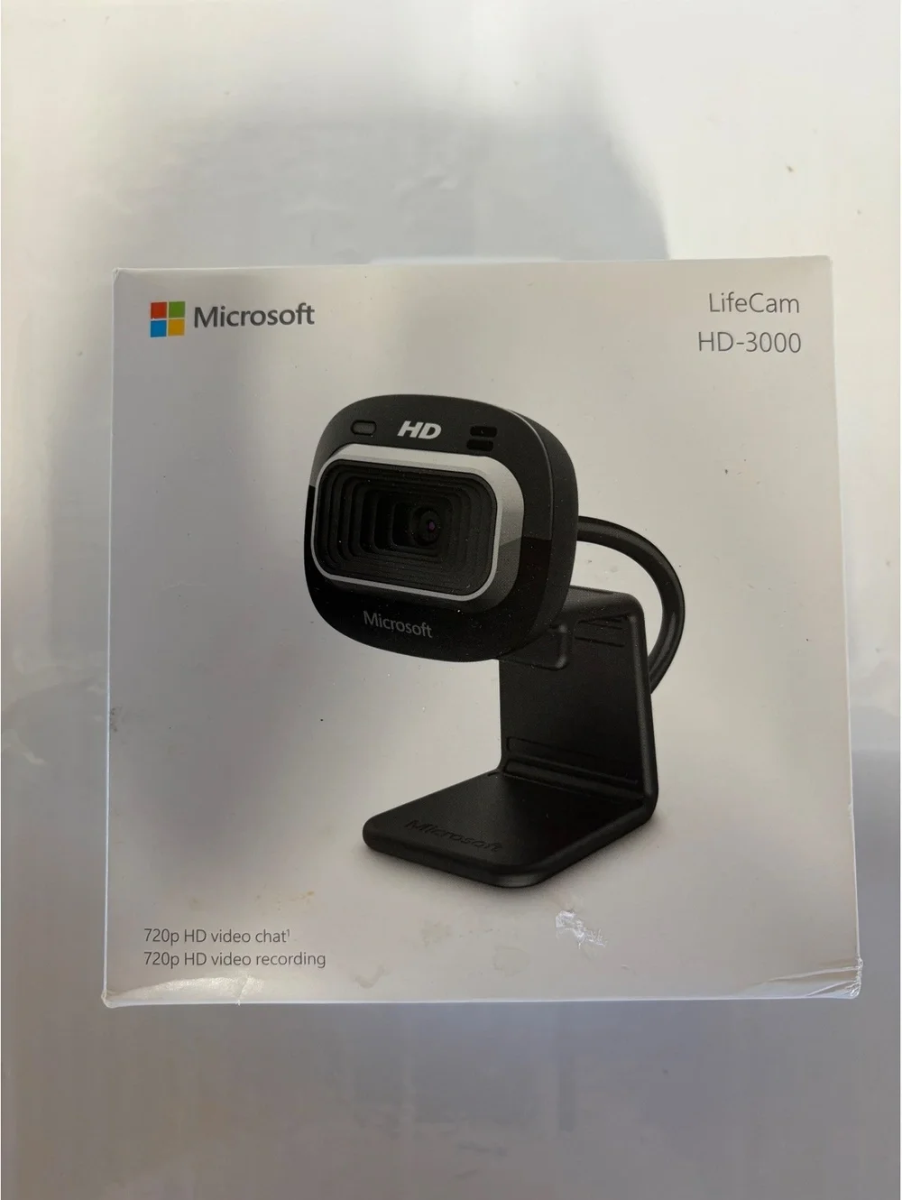 Microsoft LifeCam HD-3000 Webcam 720p HD Video Chat and Recording